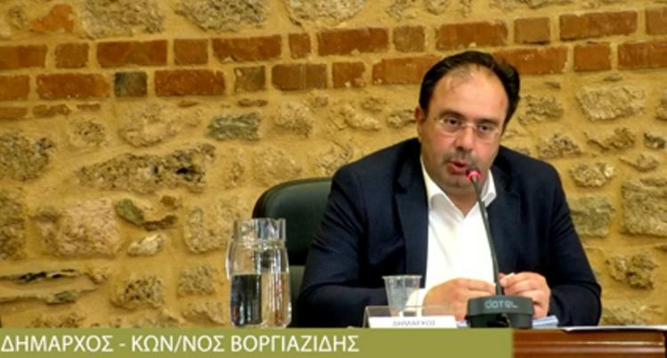 Στο κυνήγι των υποψηφίων μετά τις αλλαγές στον εκλογικό νόμο